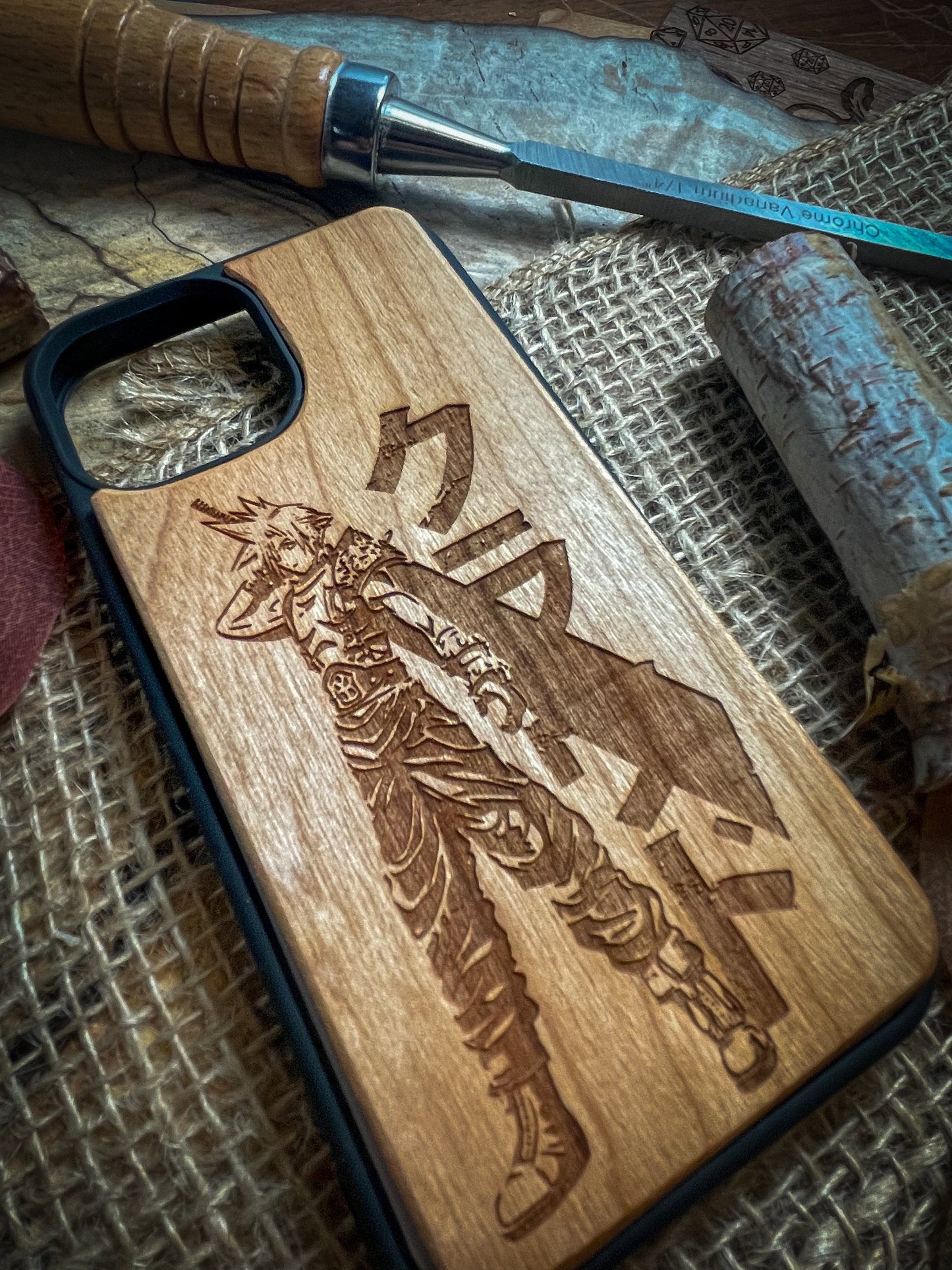 a bunch of wooden phone cases that are on a table